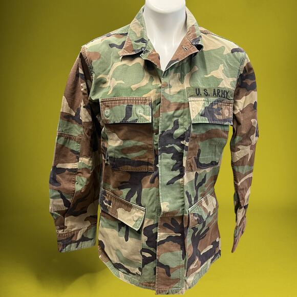 Army Field Jacket Canvas Camo Small-Regular Women’s Cut US Pockets Woodland Hunt - Picture 1 of 7